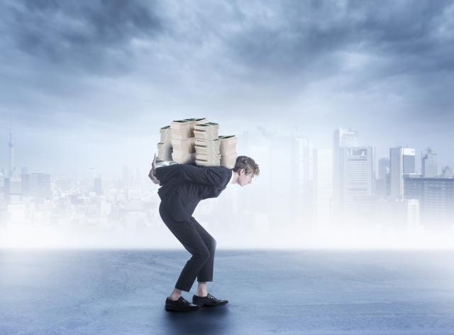 お金が逃げていく。上越市の司法書士や弁護士に無料で相談できます